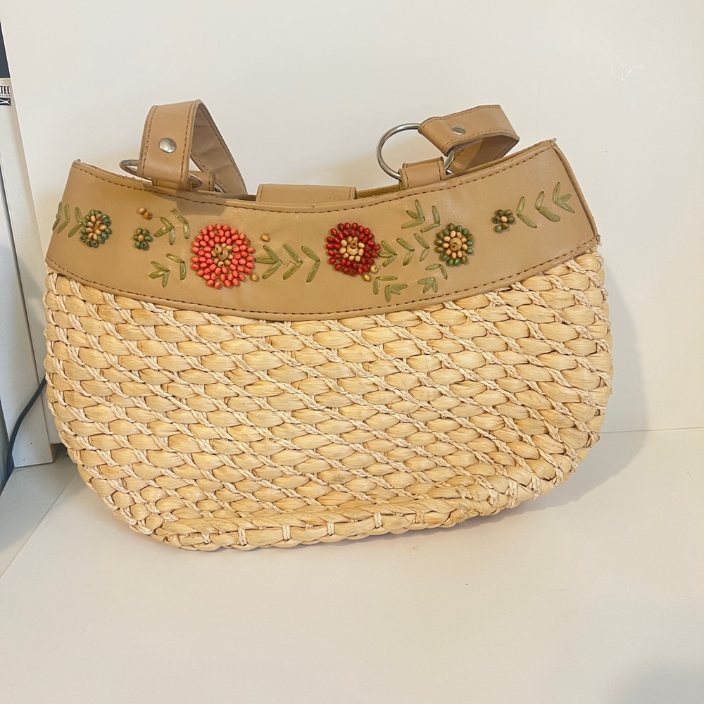 Avon Straw beaded Tan and Cream Embroidered Shoulder Bag
